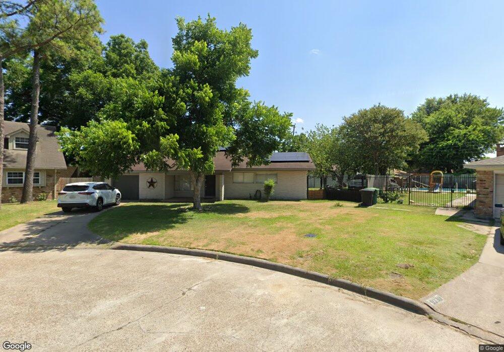 9334 Valwood Ct, Houston, TX 77088 - photo 1