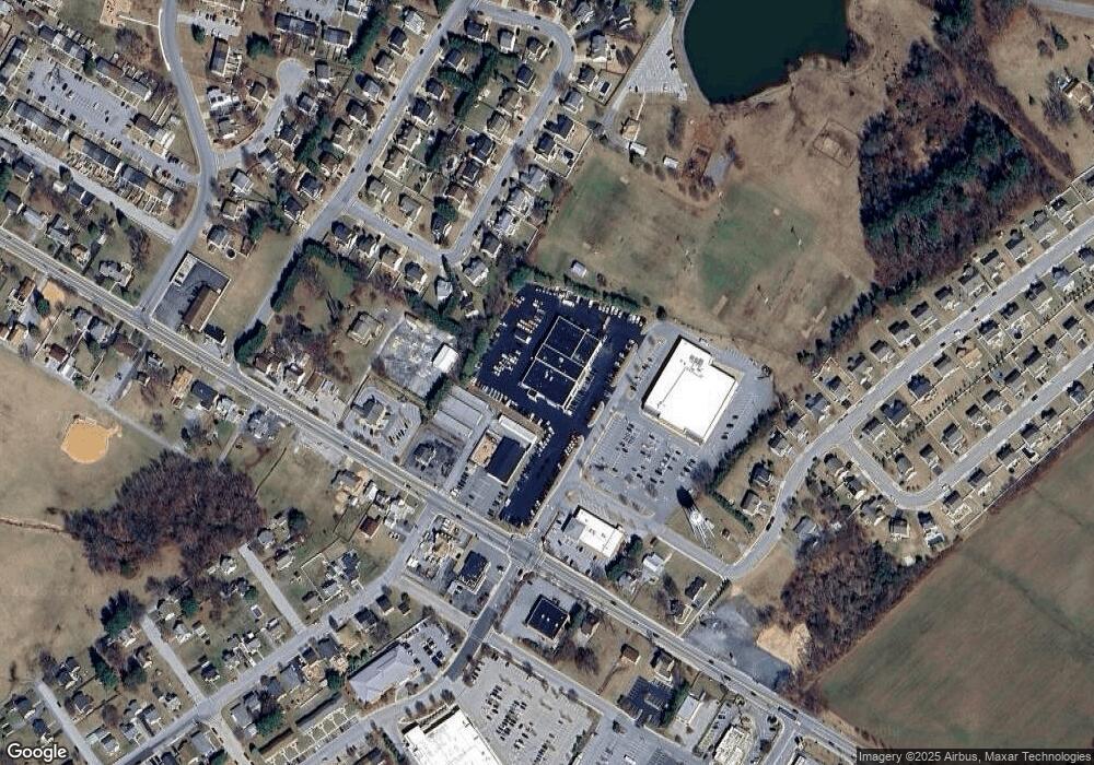 505 E Baltimore St, Taneytown, MD 21787 - photo 1