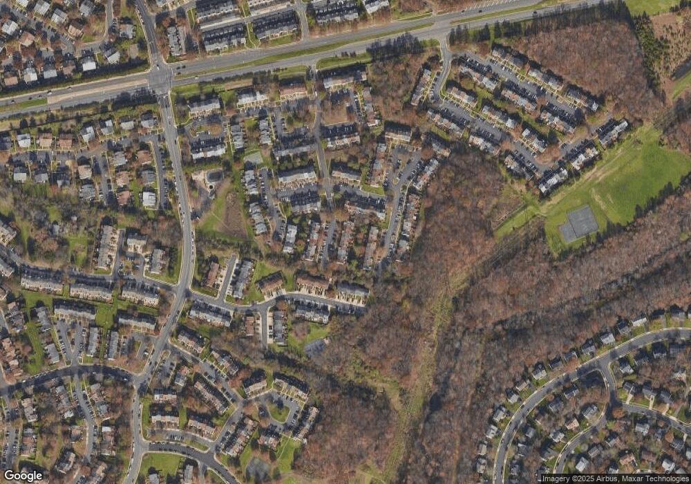 6209 William Mosby Dr, Centreville, VA 20121 - photo 1