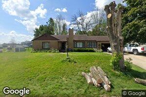 805 5th Ave SW, Cascade, IA 52033
