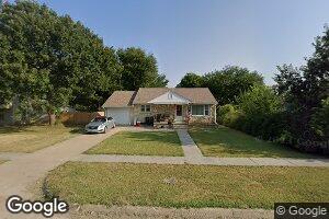 310 W 7th St, Chapman, KS 67431