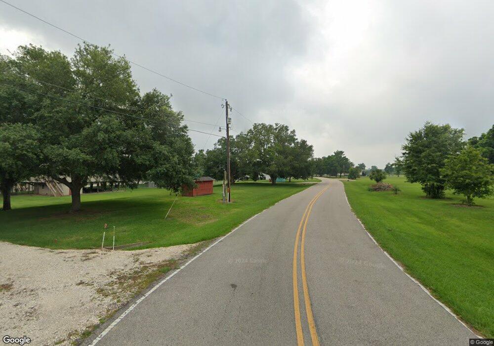 224 Lazy Oak Ct, Brazoria, TX 77422 - photo 1