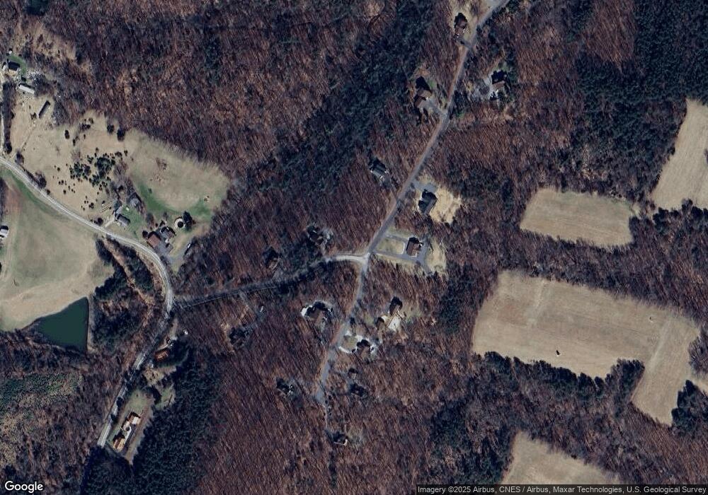 167 Kesecker Knoll Ln, Berkeley Springs, WV 25411 - photo 1