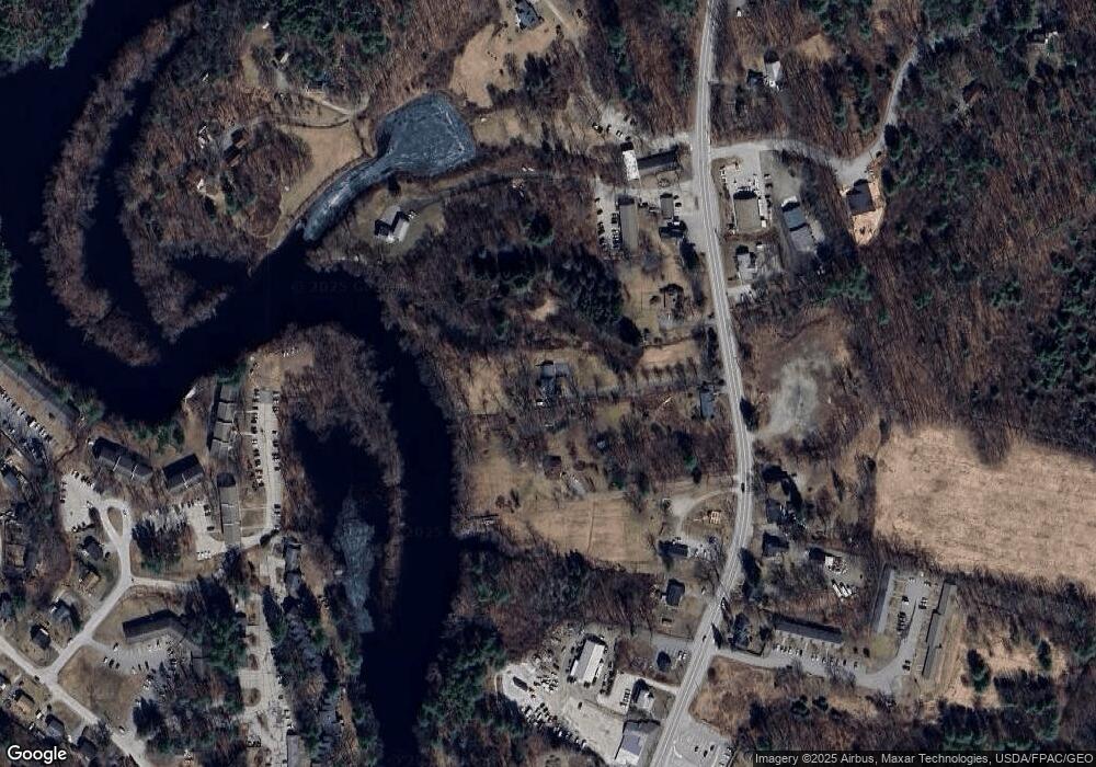 4 1/2 N Main St, Newmarket, NH 03857 - photo 1