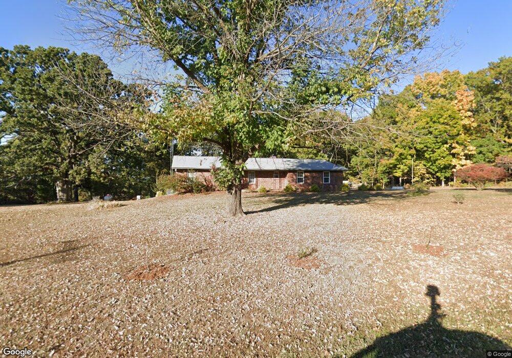 1640 Wolf Springs Rd N, Harrison, AR 72601 - photo 1