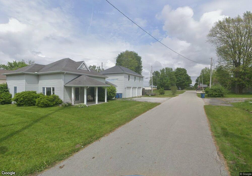 708 N Maple St, Converse, IN 46919 - photo 1