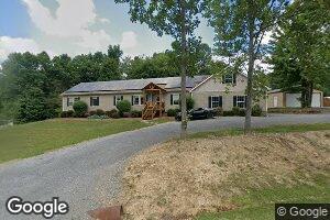 303 Cherry Hills Dr, Tazewell, VA 24651