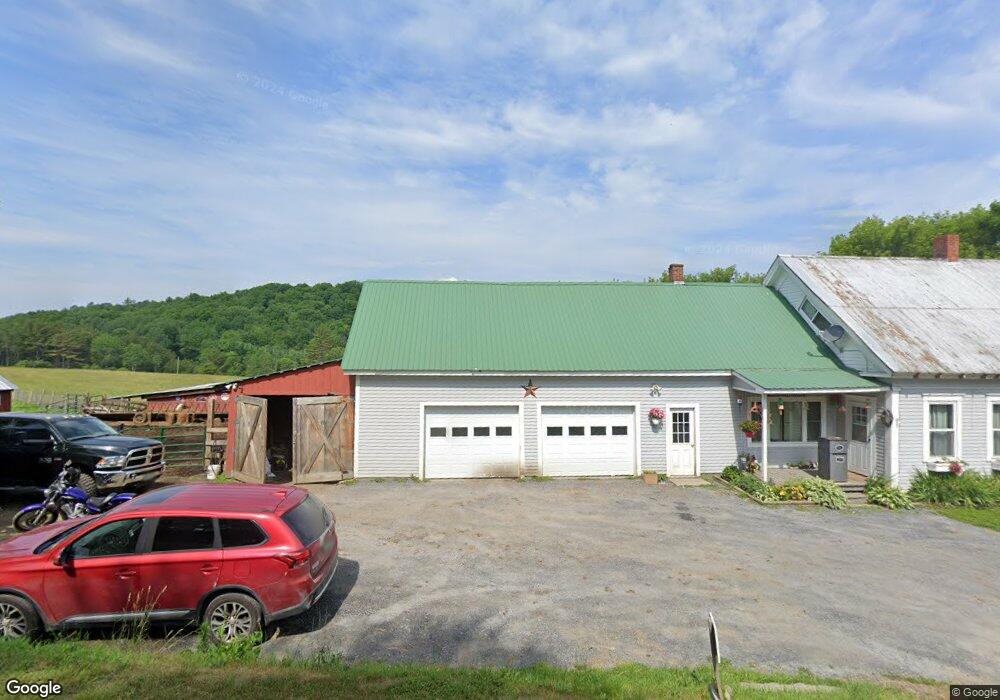 112 Parker Ave, Saint Johnsbury, VT 05819 - photo 1