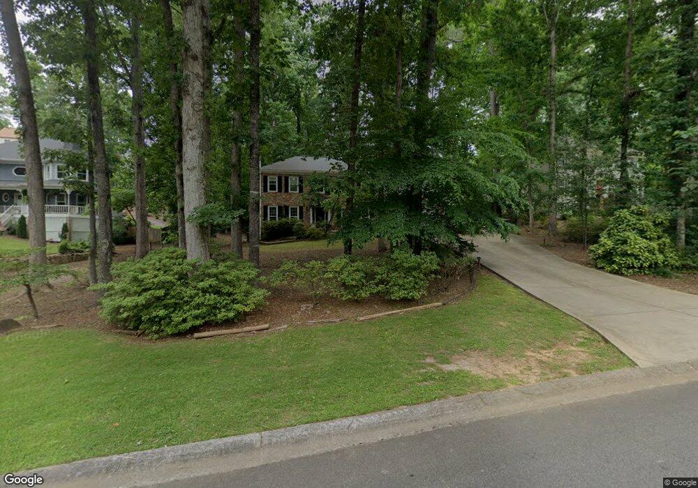 2472 N Forest Dr NE, Marietta, GA 30062 - photo 1