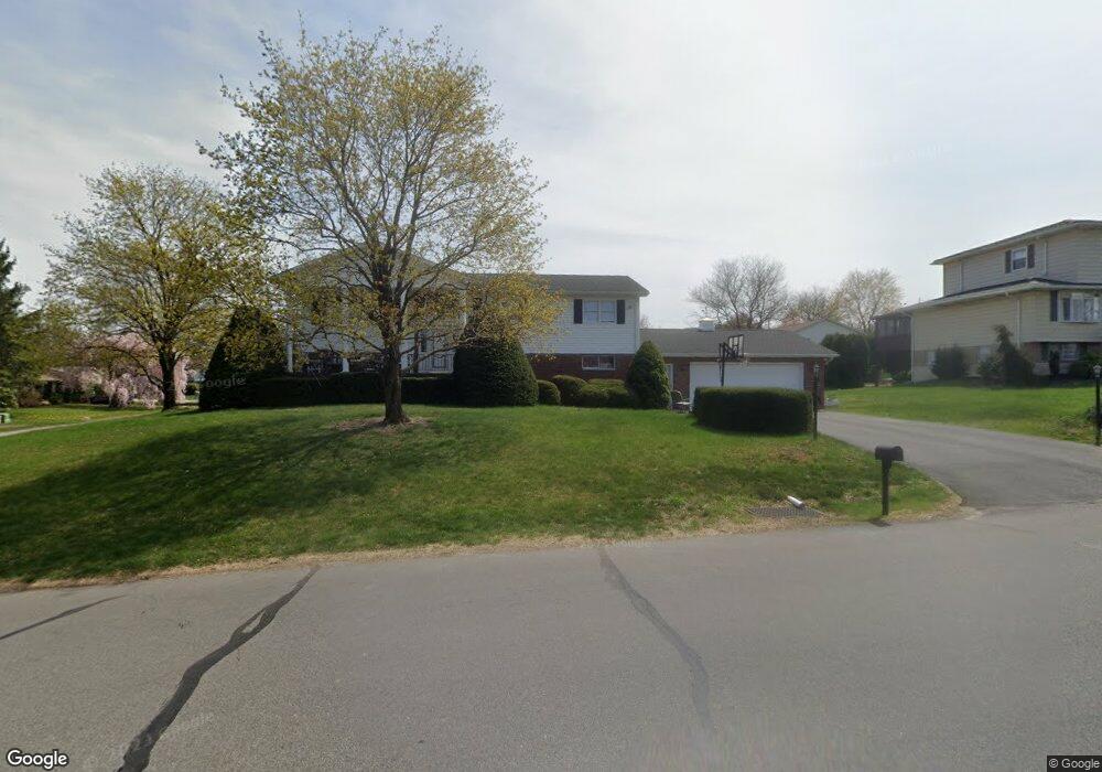 4 Highland Dr, Pittston, PA 18640 - photo 1