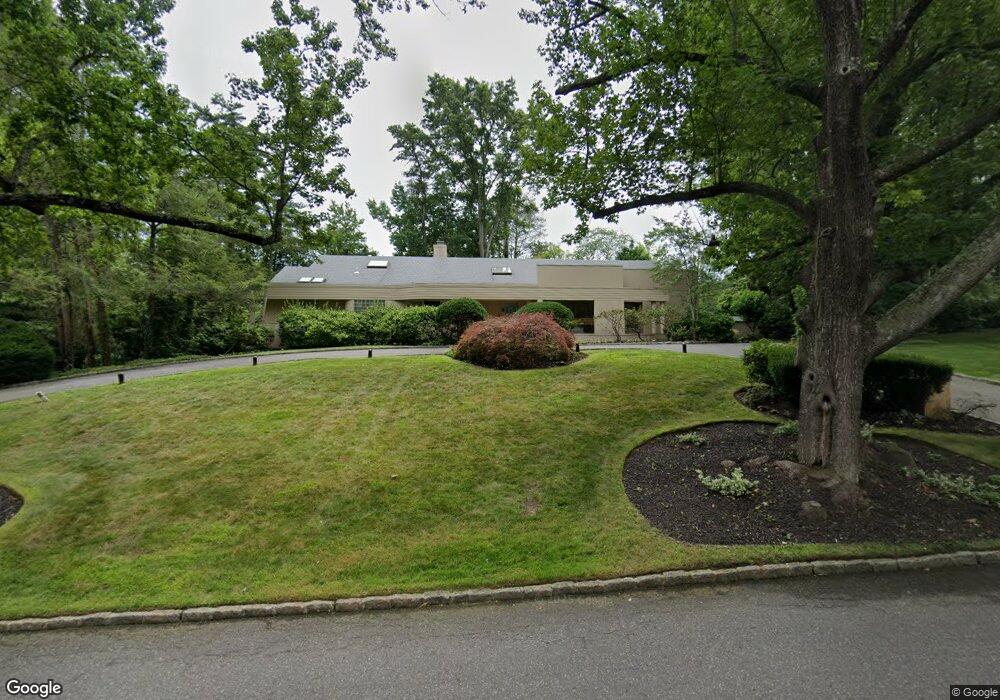 44 Deer Park Rd, Great Neck, NY 11024 - photo 1