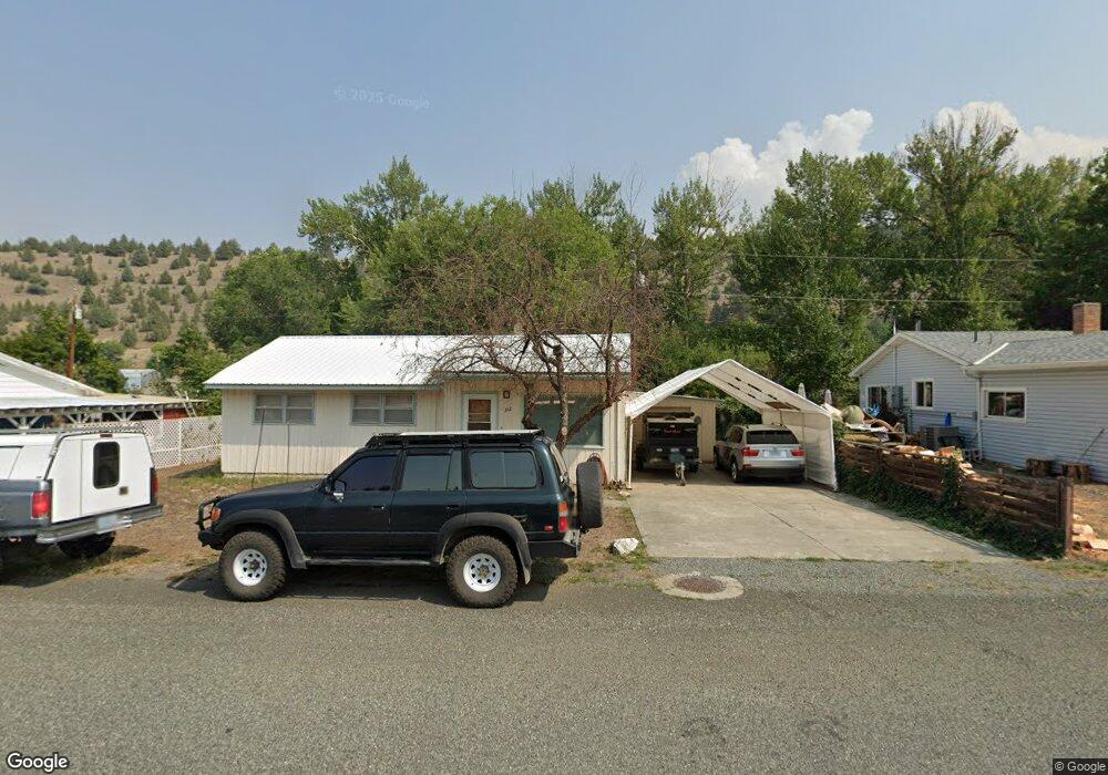 312 N Humbolt St, Canyon City, OR 97820 - photo 1