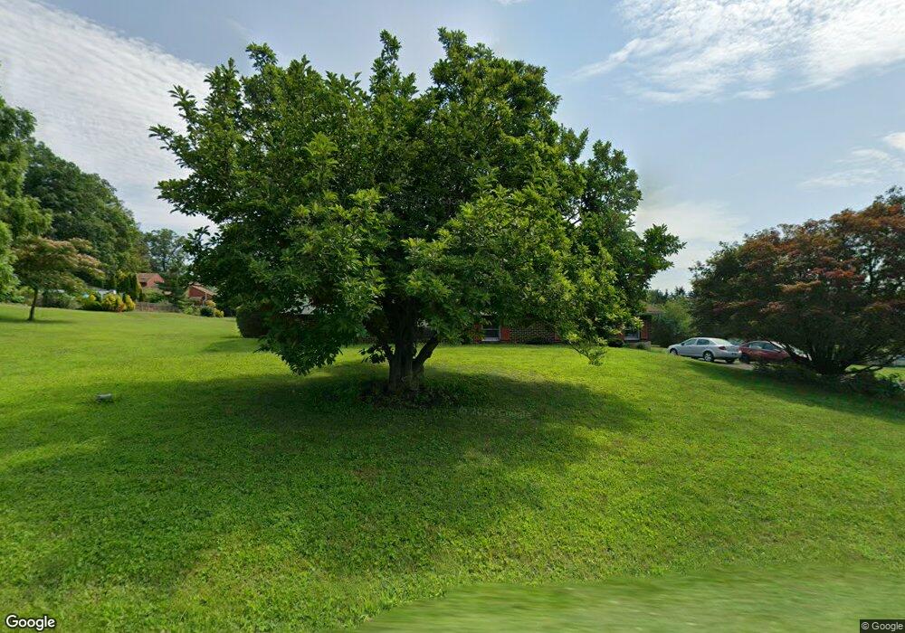 171 Knoll Dr, Lehighton, PA 18235 - photo 1