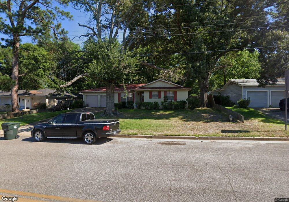 614 Clyde Dr, Tyler, TX 75701 - photo 1