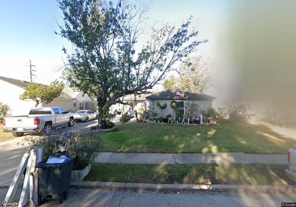 7719 Western Oak Ln, Houston, TX 77040 - photo 1