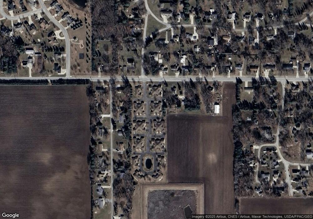 1702 Carriage Home Dr unit 13, Austin, MN 55912 - photo 1