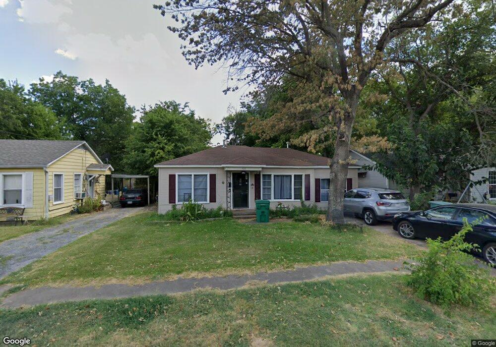 416 W Dexter St, Sherman, TX 75092 - photo 1