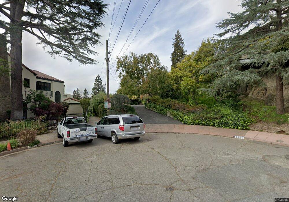 2901 Avalon Ave, Berkeley, CA 94705 - photo 1