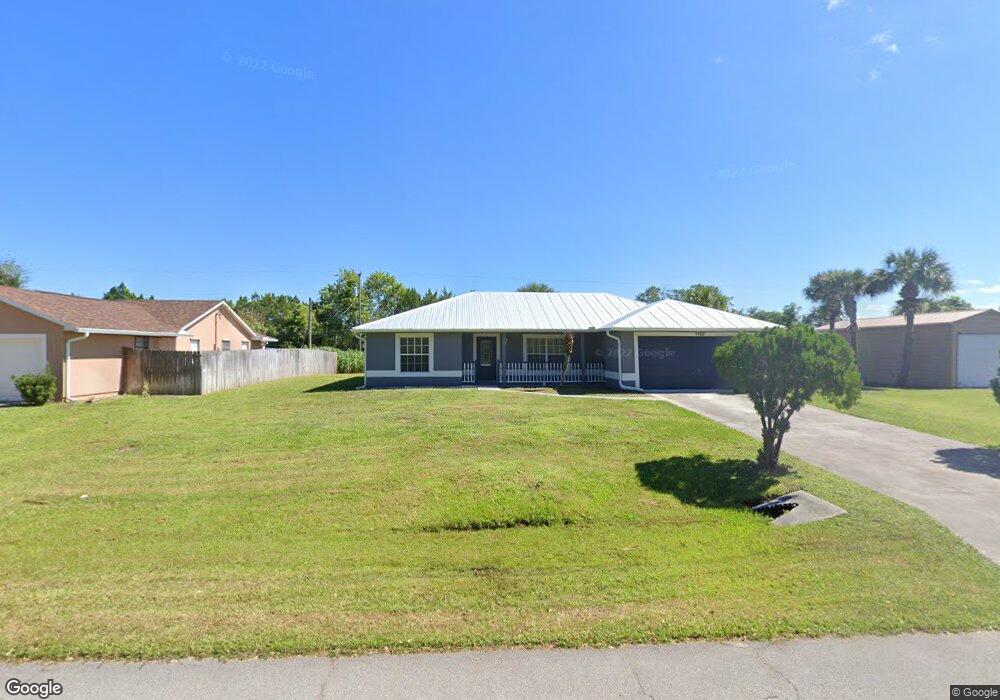 1137 Blossom Dr, Sebastian, FL 32958 - photo 1