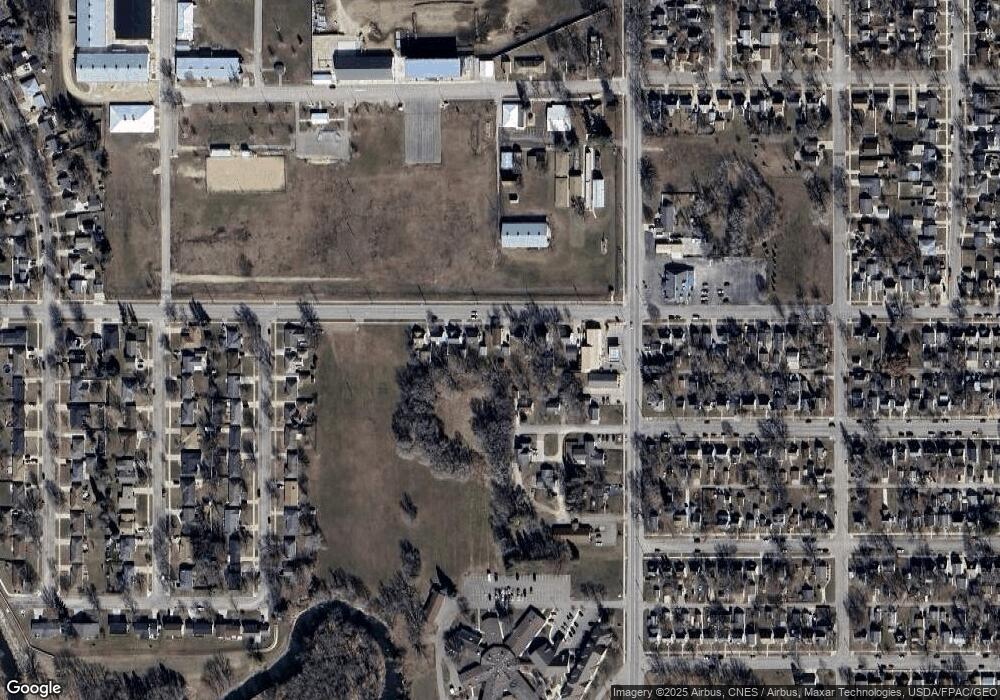 1309 8th Ave SW, Austin, MN 55912 - photo 1