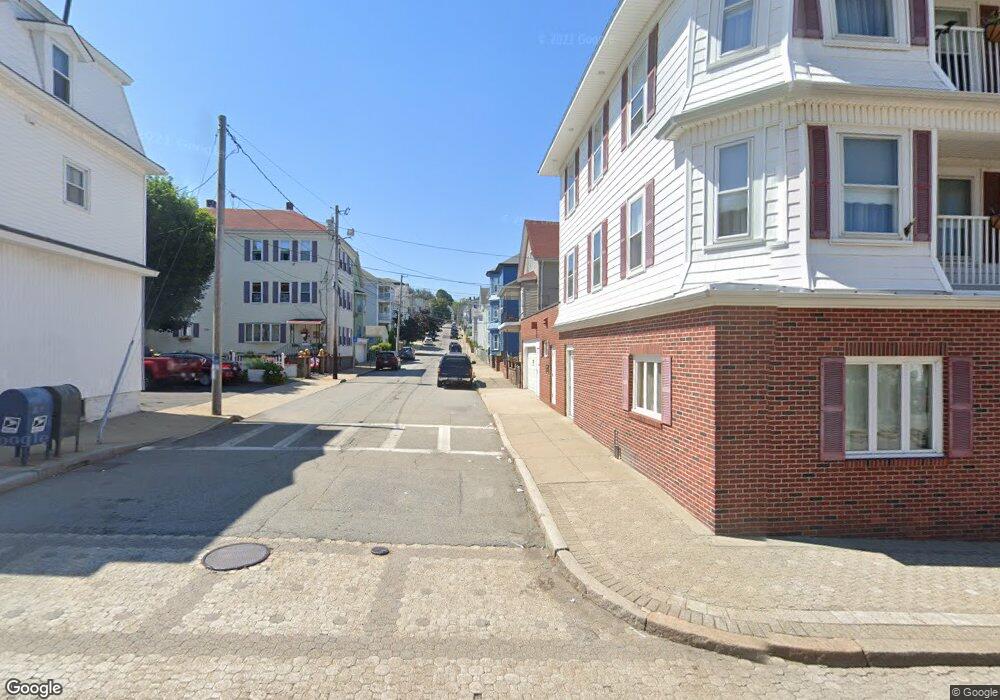 225 Columbia St unit 2, Fall River, MA 02721 - photo 1