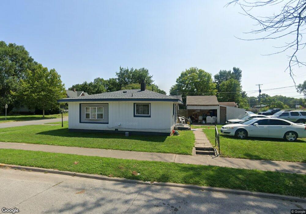 1601 Locust St, Terre Haute, IN 47807 - photo 1