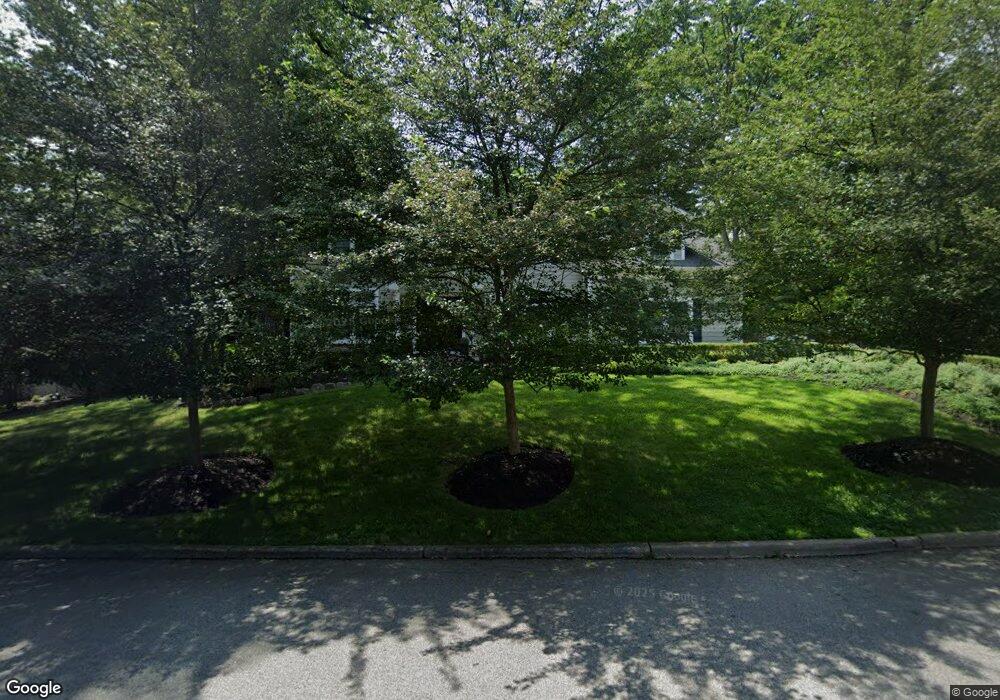 17 Old Farm Rd, Old Tappan, NJ 07675 - photo 1