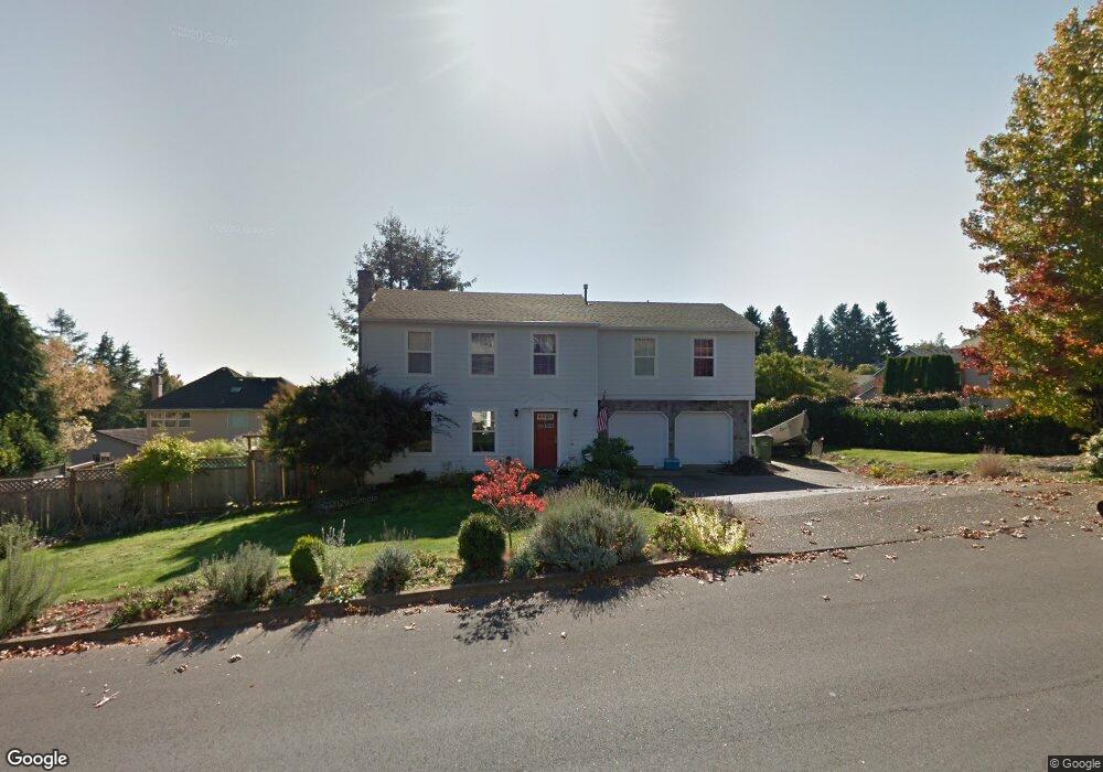 759 NW 1st St, Dundee, OR 97115 - photo 1