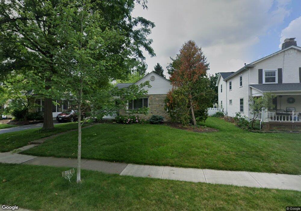 711 Vernon Rd, Columbus, OH 43209 - photo 1