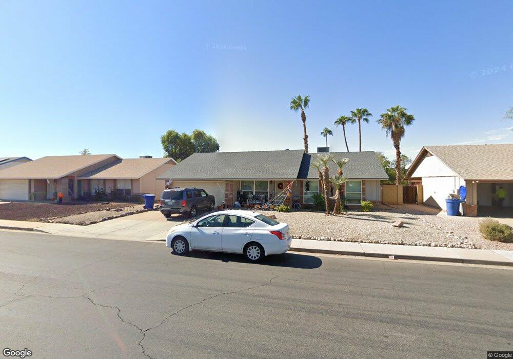 1614 N Arrowhead Dr, Chandler, AZ 85224 - photo 1