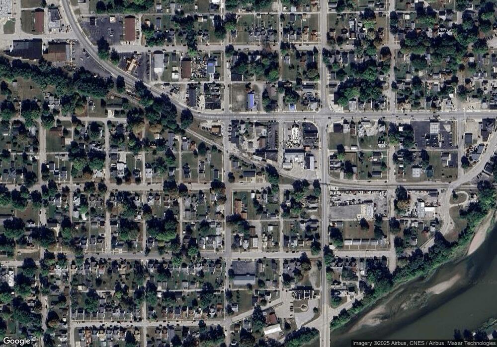 718 W Melbourne Ave, Logansport, IN 46947 - photo 1