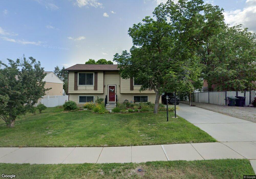 1561 E 8640 S, Sandy, UT 84093 - photo 1