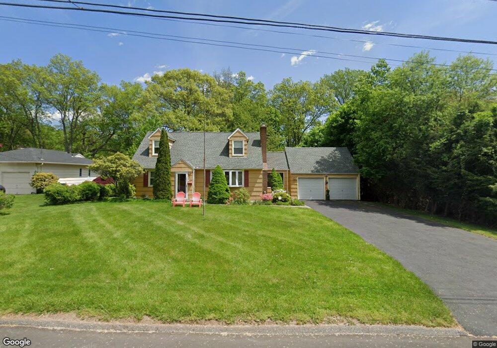 27 Lorma Ave, Trumbull, CT 06611 - photo 1