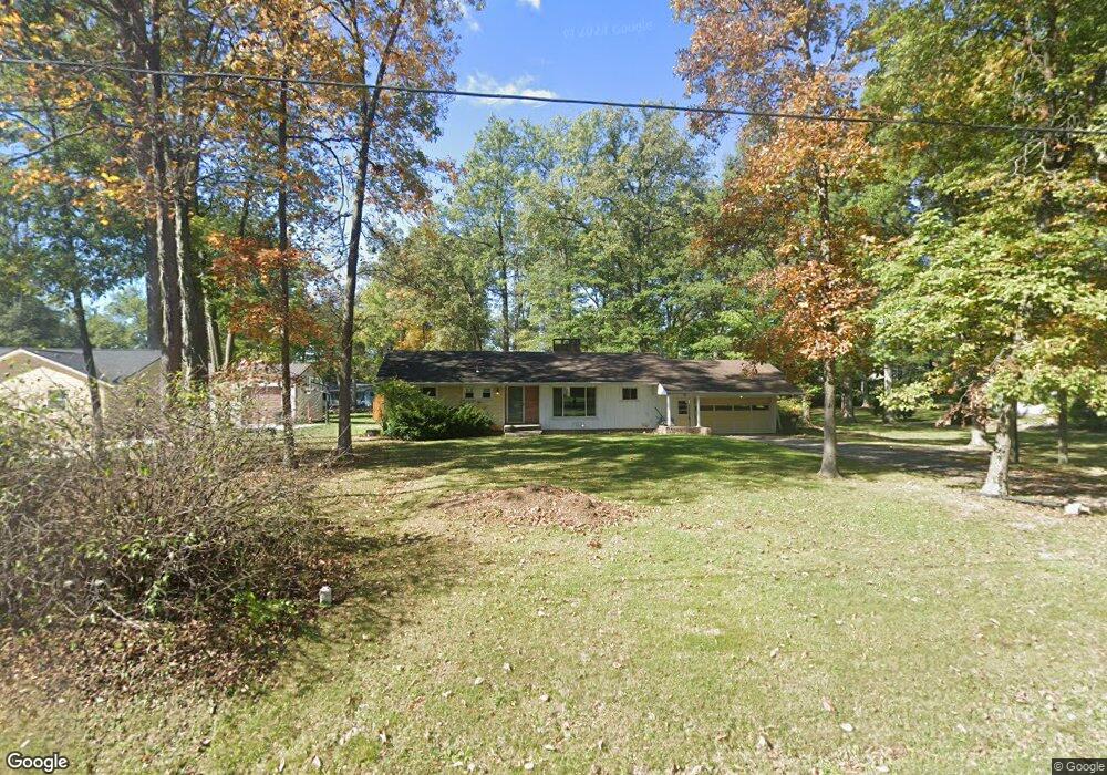 1316 Forest Dr, Lima, OH 45805 - photo 1