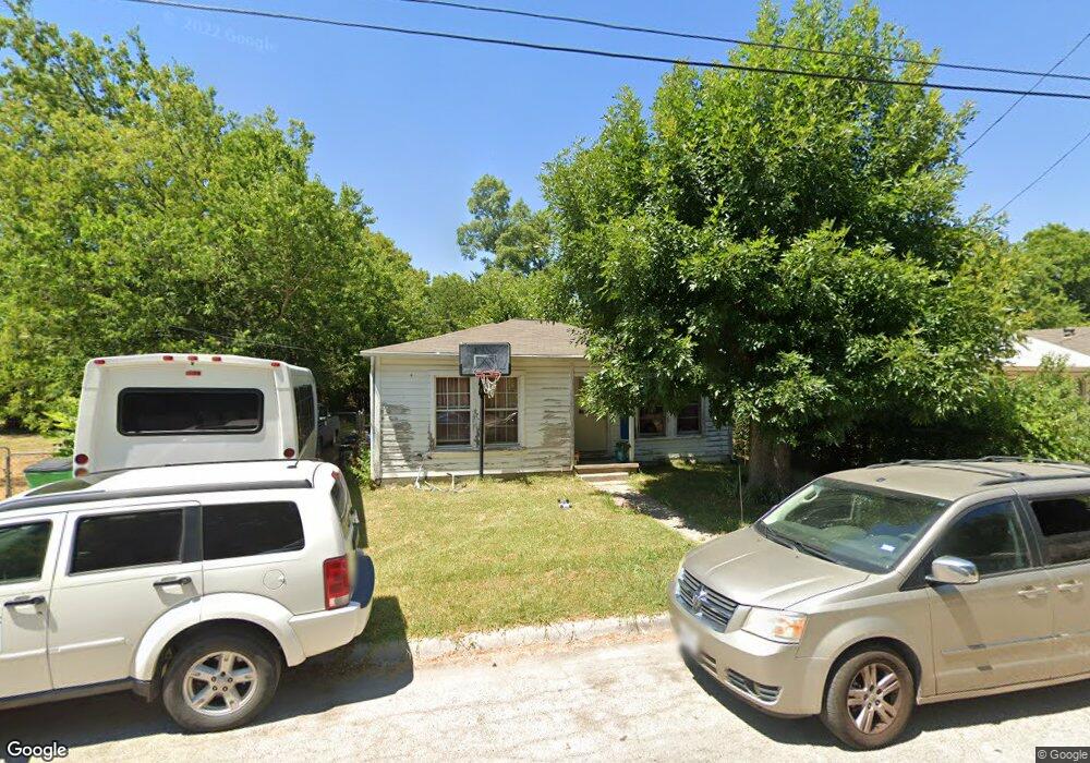 1405 Lanius St, Gainesville, TX 76240 - photo 1