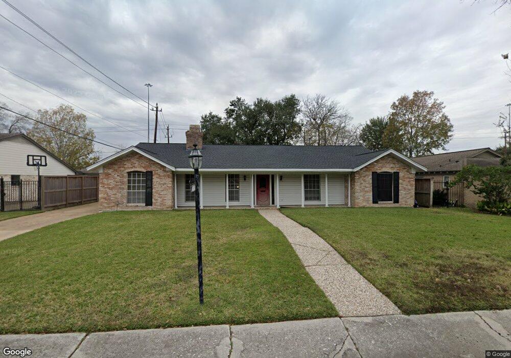 406 Briar Hill Dr, Houston, TX 77042 - photo 1