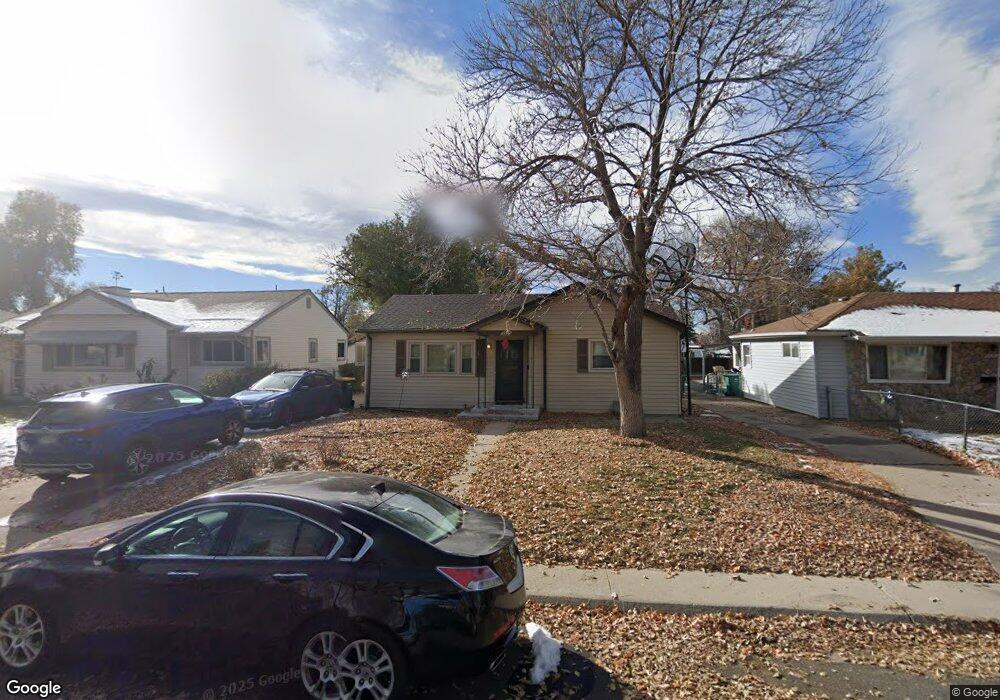 2225 Macon St, Aurora, CO 80010 - photo 1