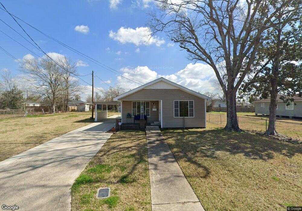 618 Pear St, Lake Charles, LA 70601 - photo 1