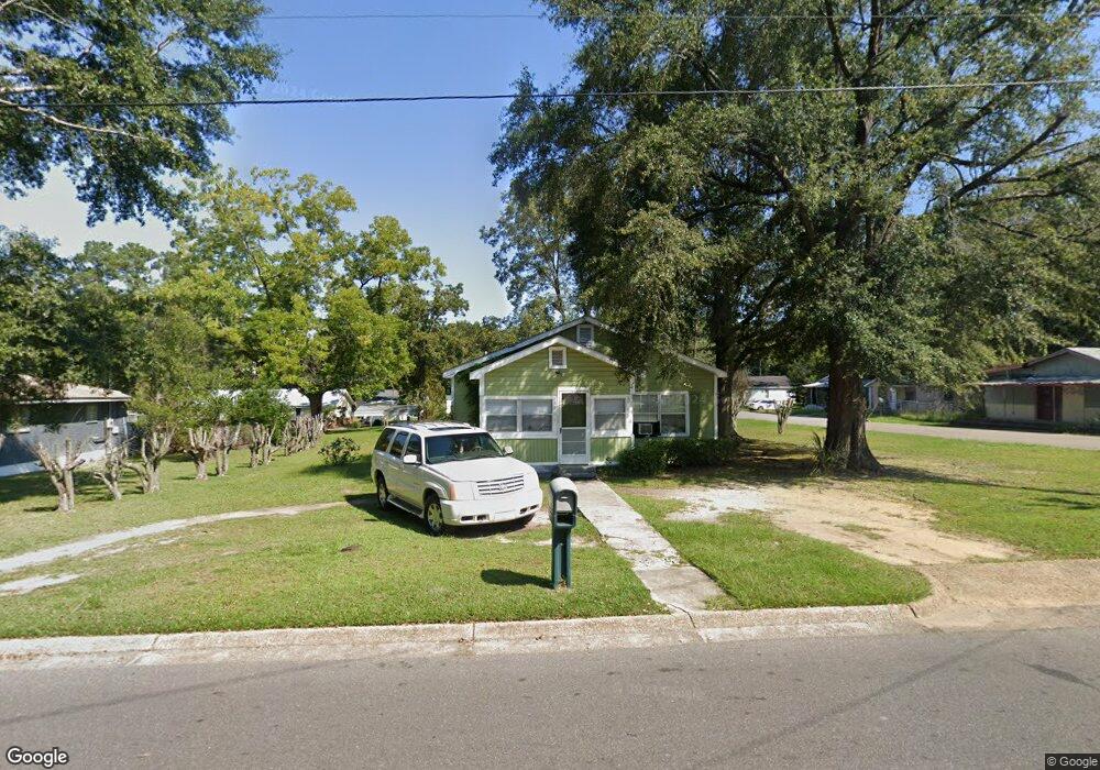 1567 Lake St, Dothan, AL 36303 - photo 1