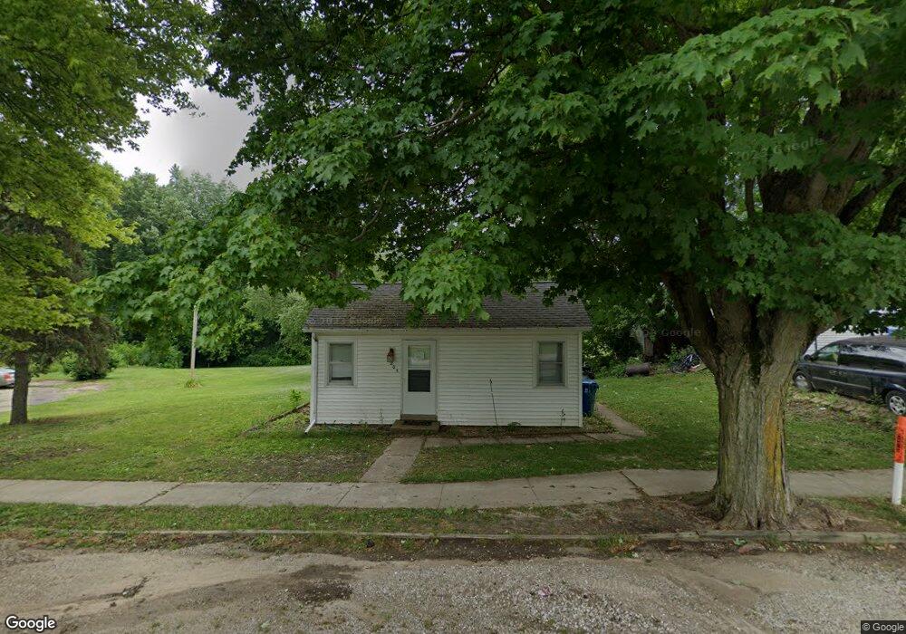 205 S Elm St, Etna Green, IN 46524 - photo 1