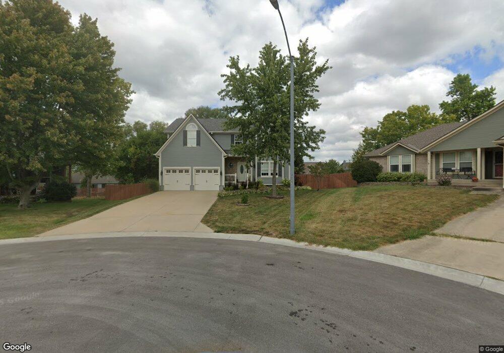 4400 SW Georgetown Cir, Lees Summit, MO 64082 - photo 1