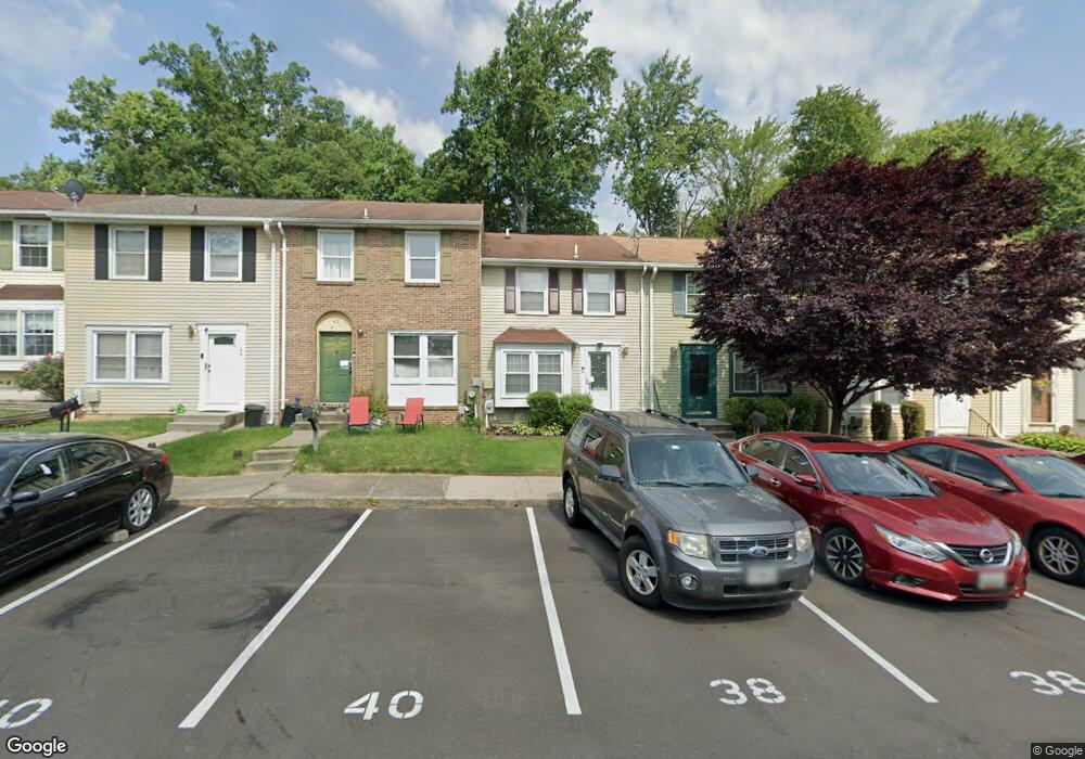 40 Baltistan Ct, Rosedale, MD 21237 - photo 1