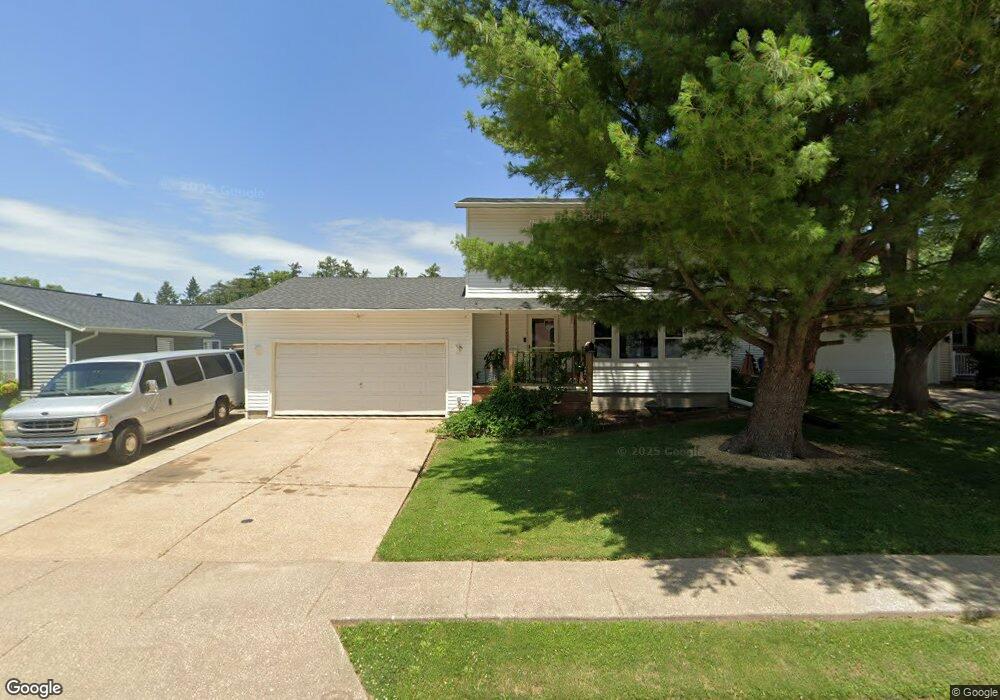 2004 E Rusholme St, Davenport, IA 52803 - photo 1