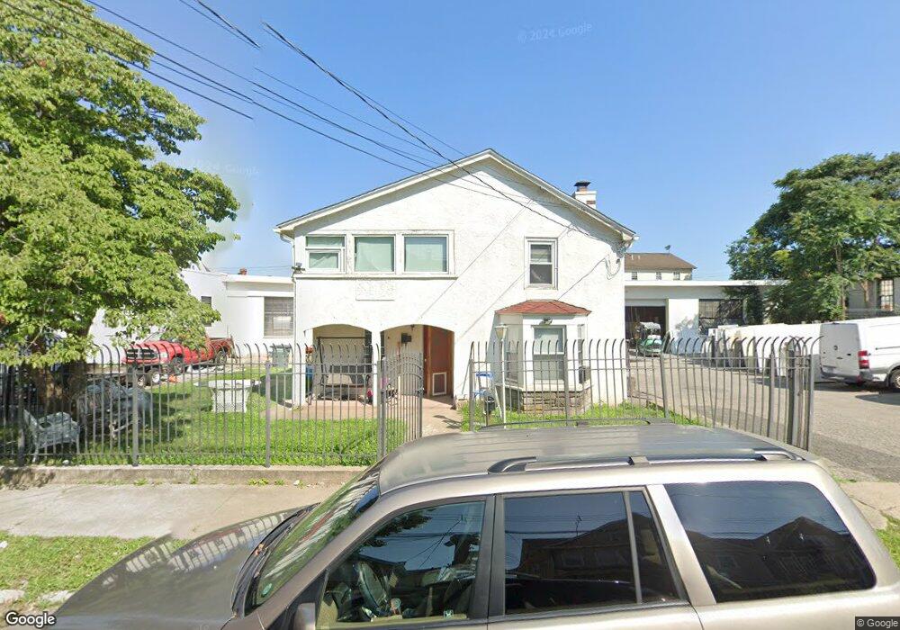 106 Alice St unit 2, Bridgeport, CT 06606 - photo 1