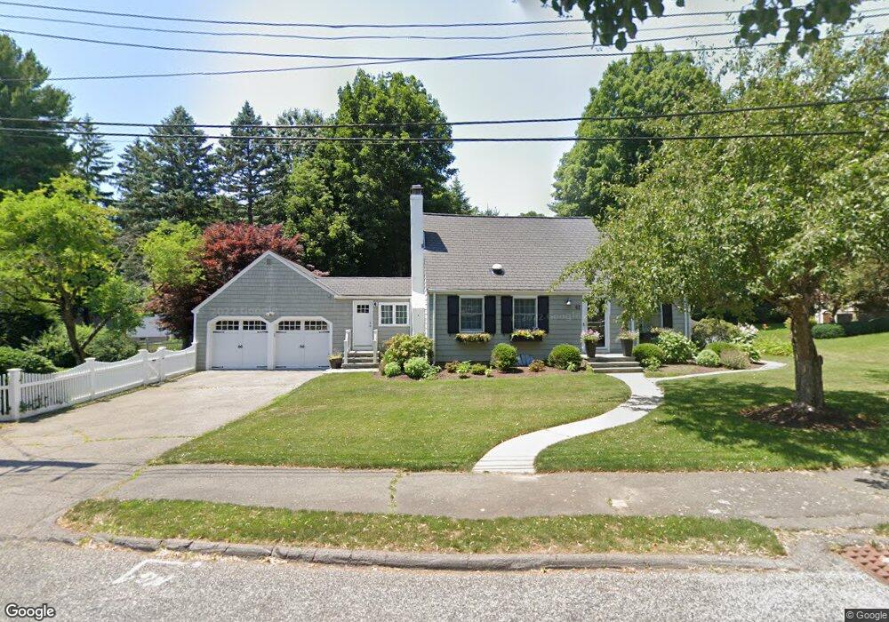 61 Kirkland Cir unit SF, Wellesley Hills, MA 02481 - photo 1