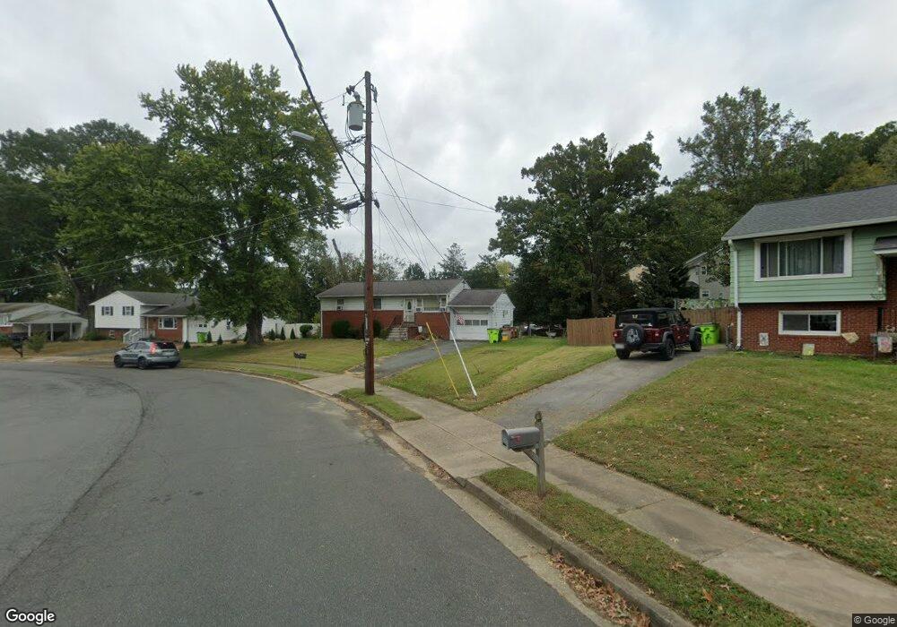 4071 Dominion Dr, Dumfries, VA 22026 - photo 1