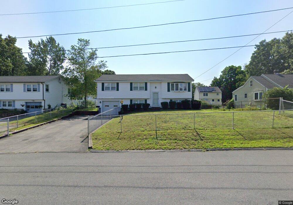 19A Sparkle Dr, Lawrence, MA 01843 - photo 1