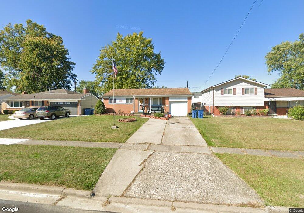 4614 Willow Ave, Lorain, OH 44055 - photo 1