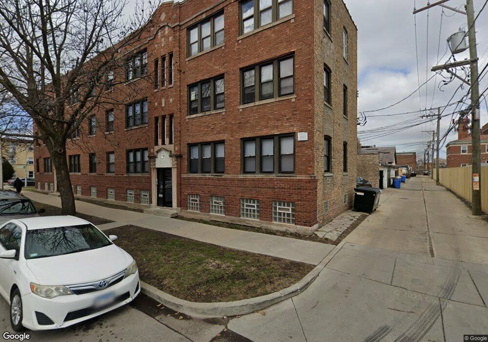 2716 W Rosemont Ave, Chicago, IL 60659 - photo 1