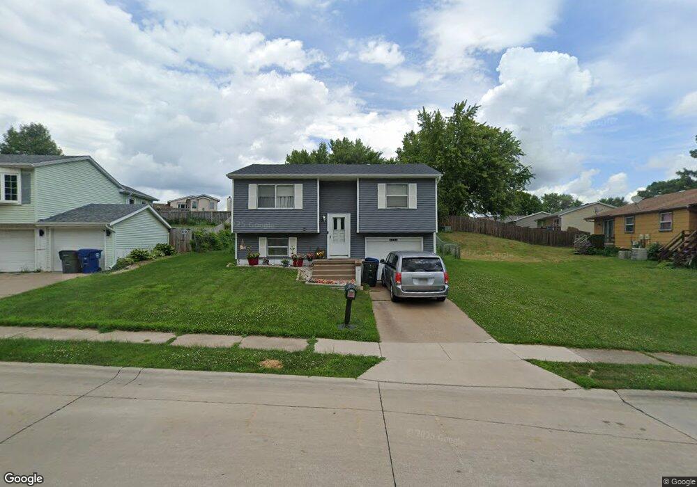 4012 W 13th St, Davenport, IA 52804 - photo 1